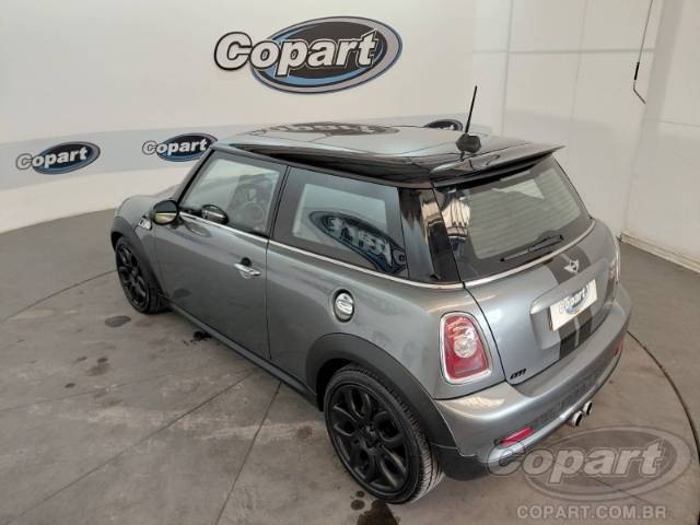 2010 MINI COOPER 