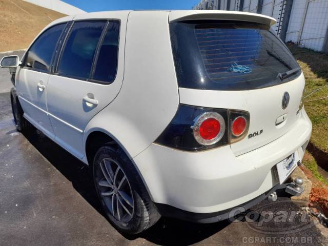 2011 VOLKSWAGEN GOLF 