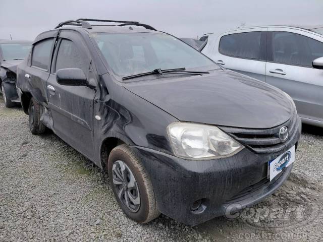 2013 TOYOTA ETIOS SEDA 