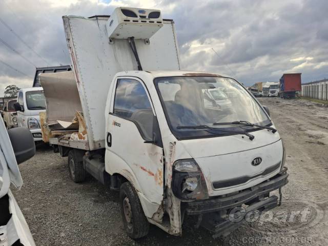 2015 KIA BONGO 