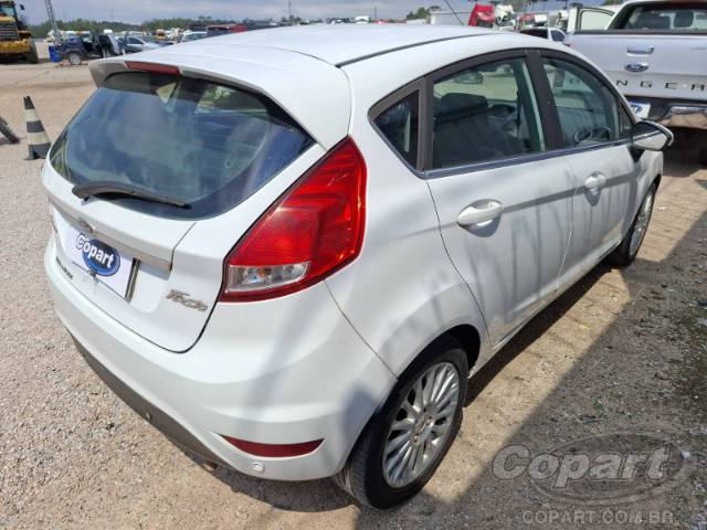 2015 FORD FIESTA 
