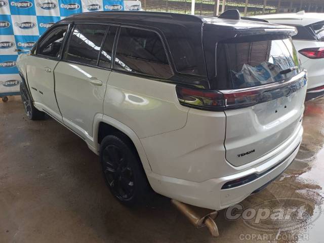 2022 JEEP COMMANDER 