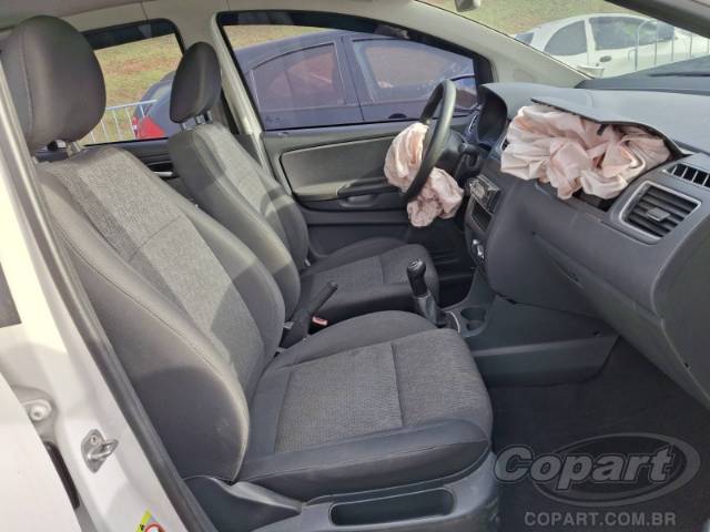 2013 VOLKSWAGEN FOX 