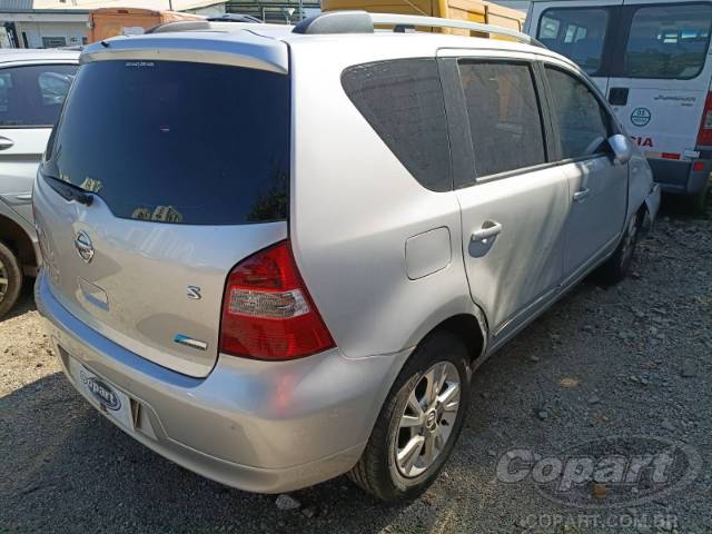 2014 NISSAN LIVINA 