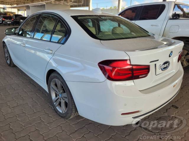 2018 BMW SERIE 3 