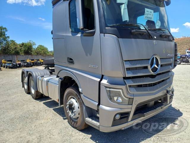 2025 MERCEDES-BENZ Actros 