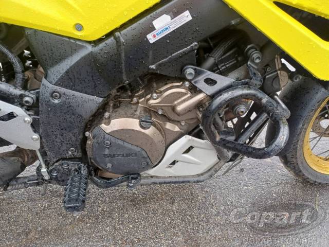 2022 SUZUKI V-STROM 