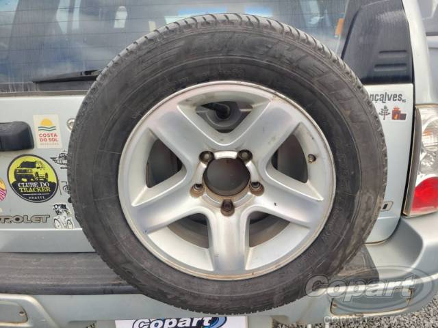 2008 CHEVROLET TRACKER 