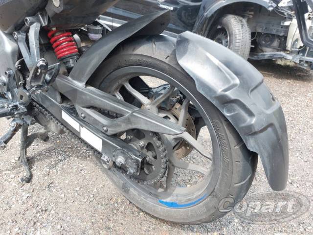 2025 BAJAJ DOMINAR 