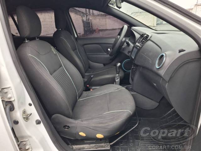 2017 RENAULT SANDERO 