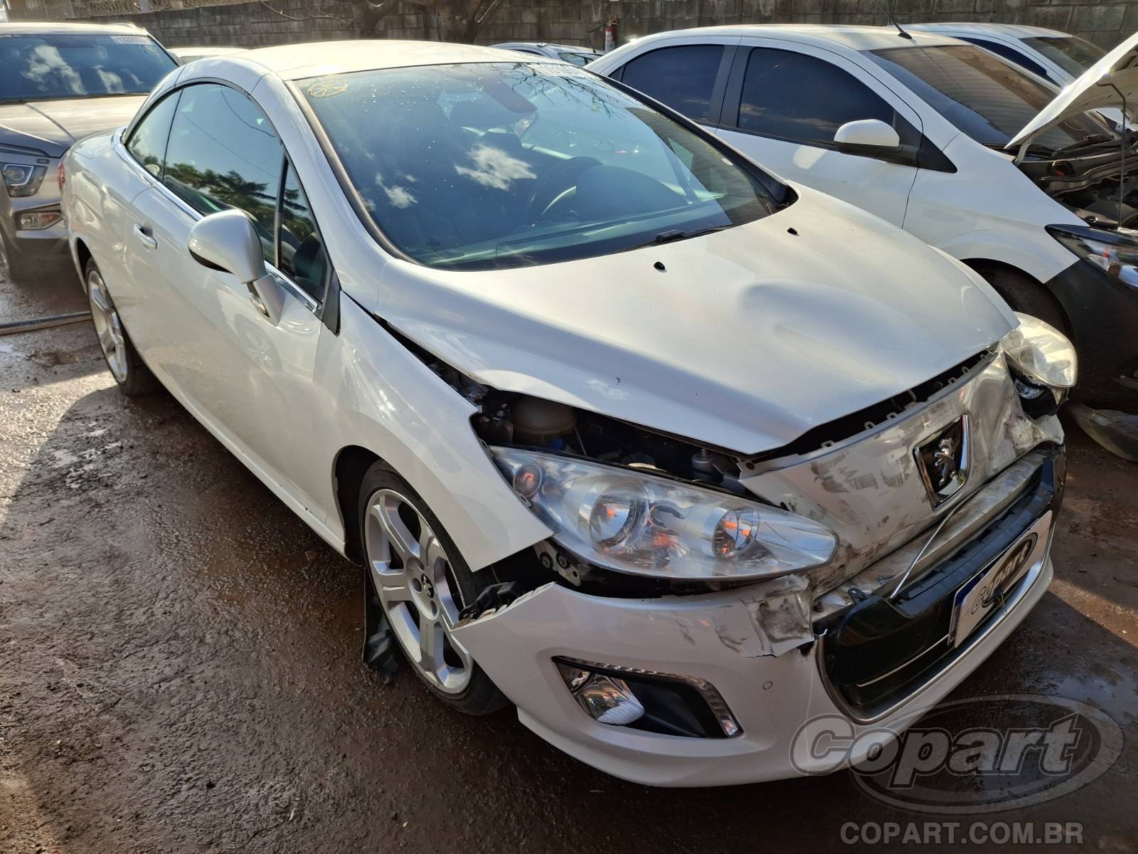 Veículo Peugeot 308 CC PEUGEOT 308 CC 2013 Gasolina 2013 em leilão