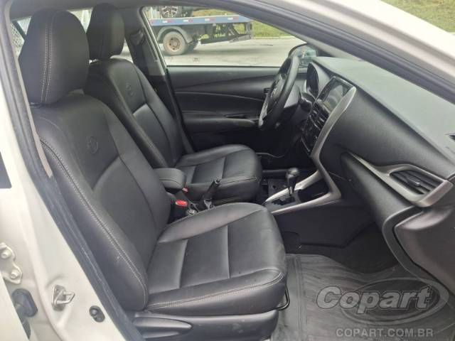 2020 TOYOTA YARIS SEDA 