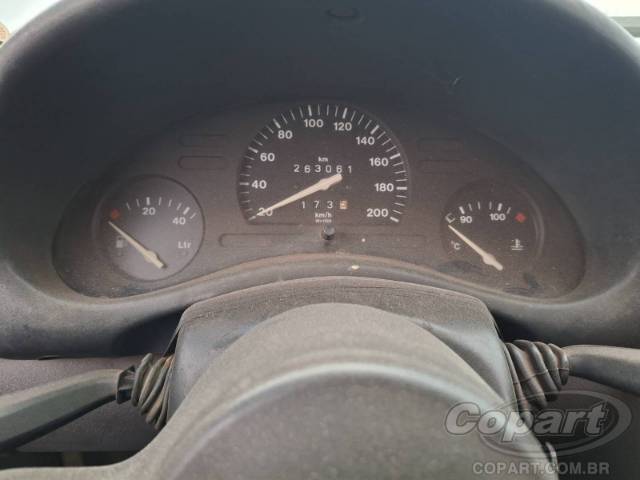 1996 CHEVROLET CORSA 