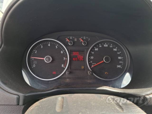 2015 VOLKSWAGEN SAVEIRO 