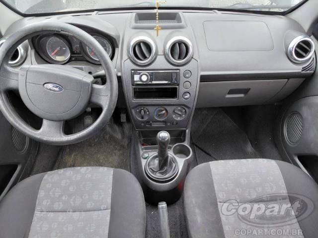 2011 FORD FIESTA 