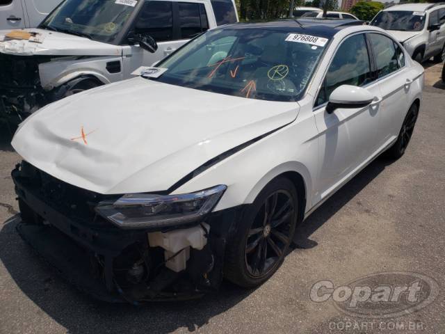 2018 VOLKSWAGEN PASSAT 