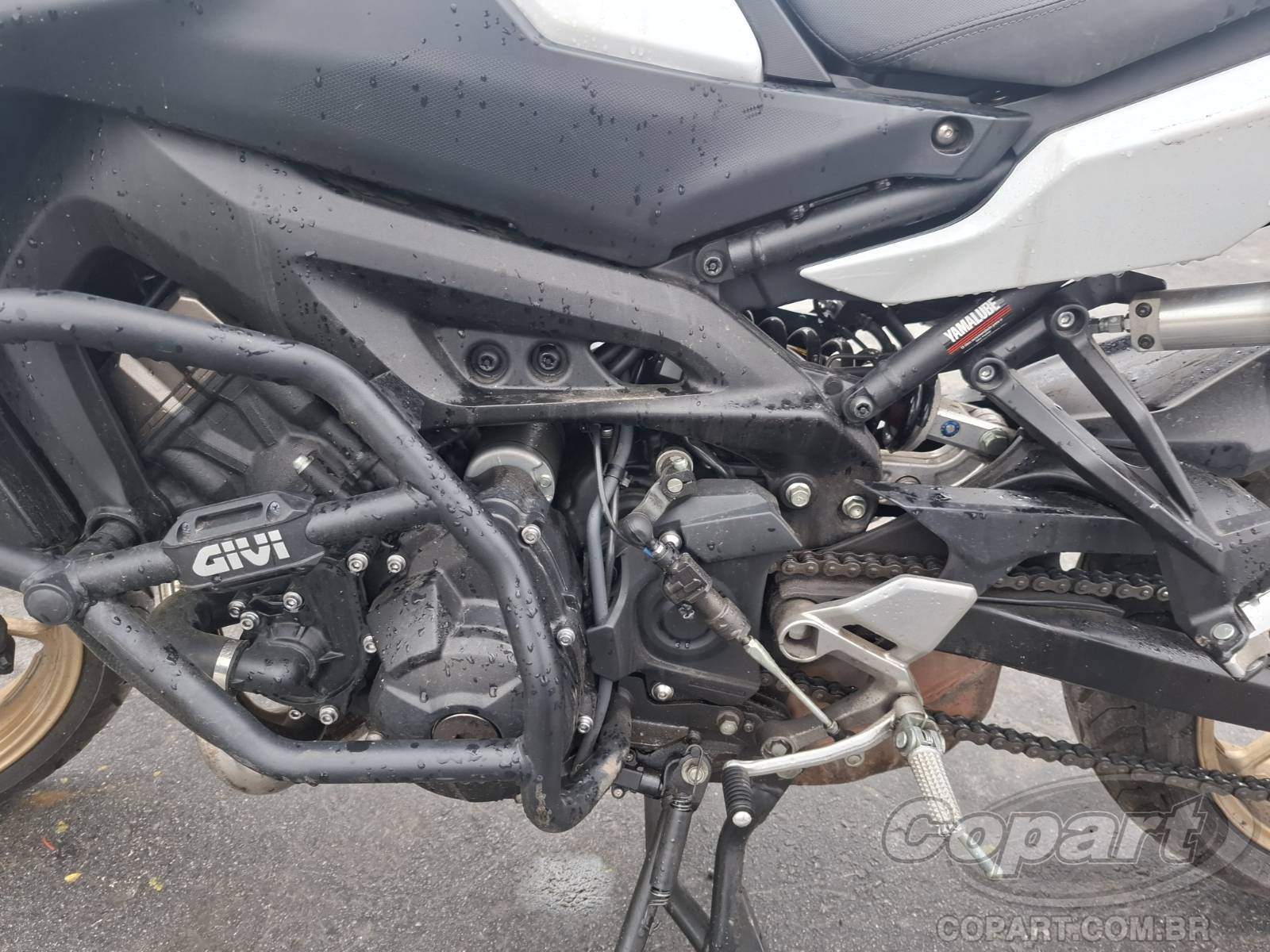 Foto 6 de 10: 2025 YAMAHA MT-09 TRACER