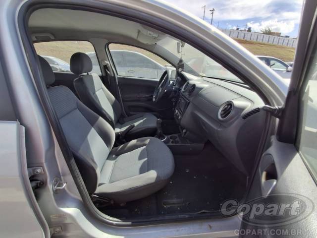 2011 VOLKSWAGEN GOL 