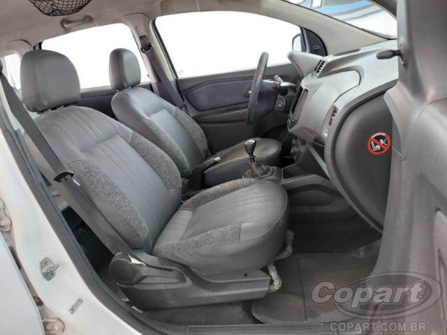 2016 CHEVROLET SPIN 