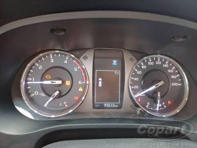 2022 TOYOTA HILUX CD 