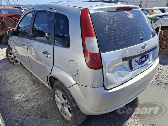 2006 FORD FIESTA 