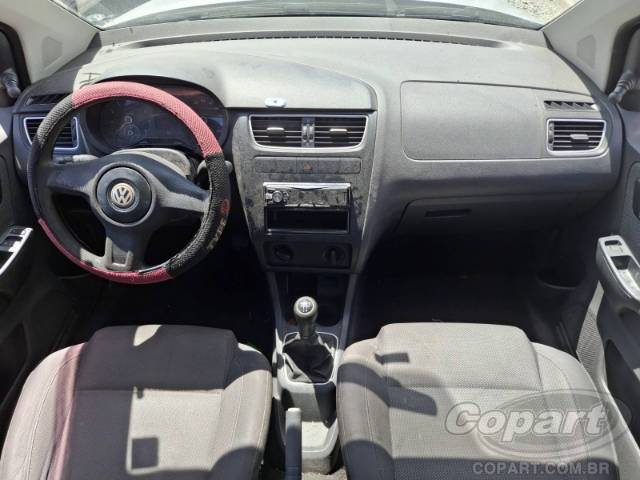 2011 VOLKSWAGEN FOX 
