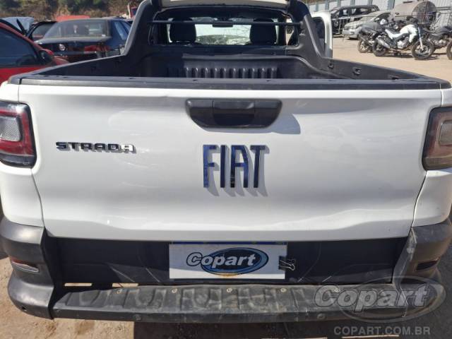2024 FIAT STRADA 