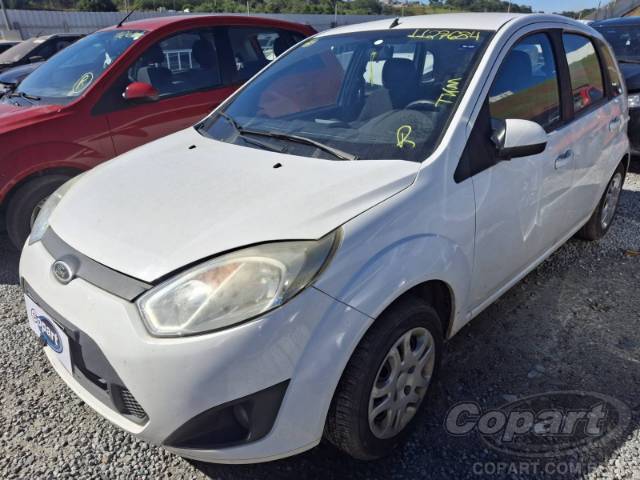 2013 FORD FIESTA 