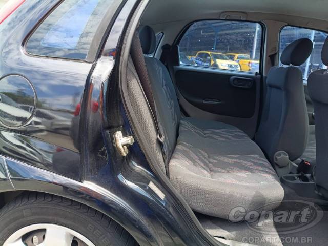 2002 CHEVROLET CORSA 