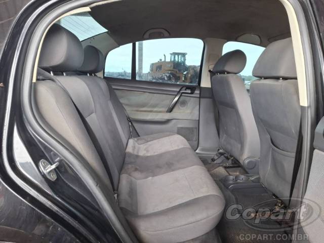 2009 VOLKSWAGEN POLO SEDAN 
