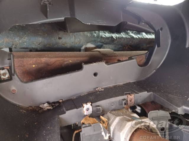 2015 VOLKSWAGEN SPACEFOX 