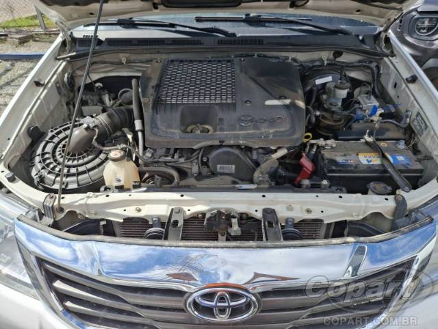 2015 TOYOTA HILUX CD 