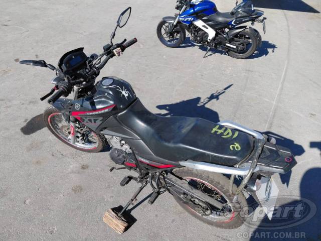 2025 YAMAHA CROSSER 