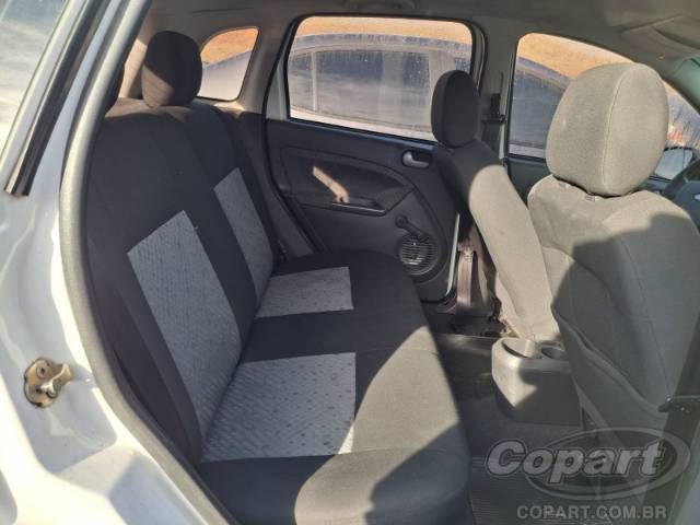 2011 FORD FIESTA 