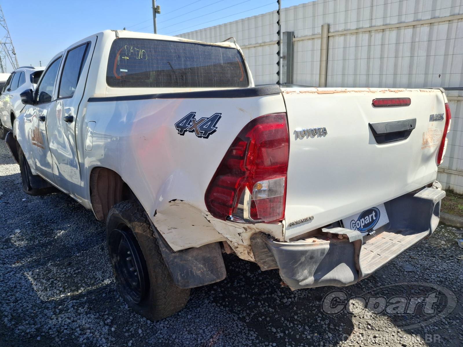 2025 TOYOTA HILUX CD — foto 3 de 15