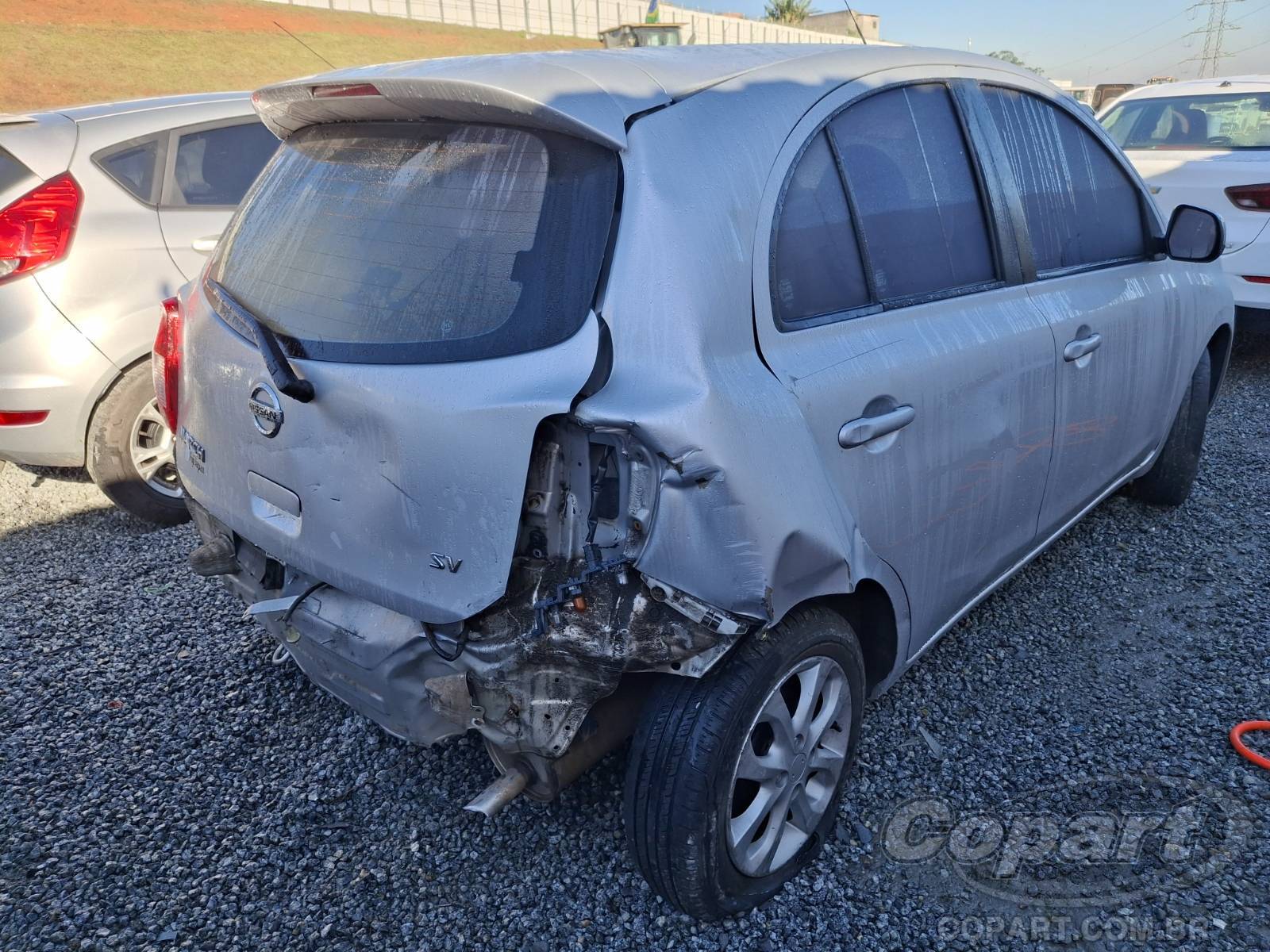 2015 NISSAN MARCH — foto 4 de 11