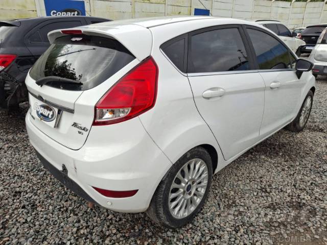 2015 FORD FIESTA 