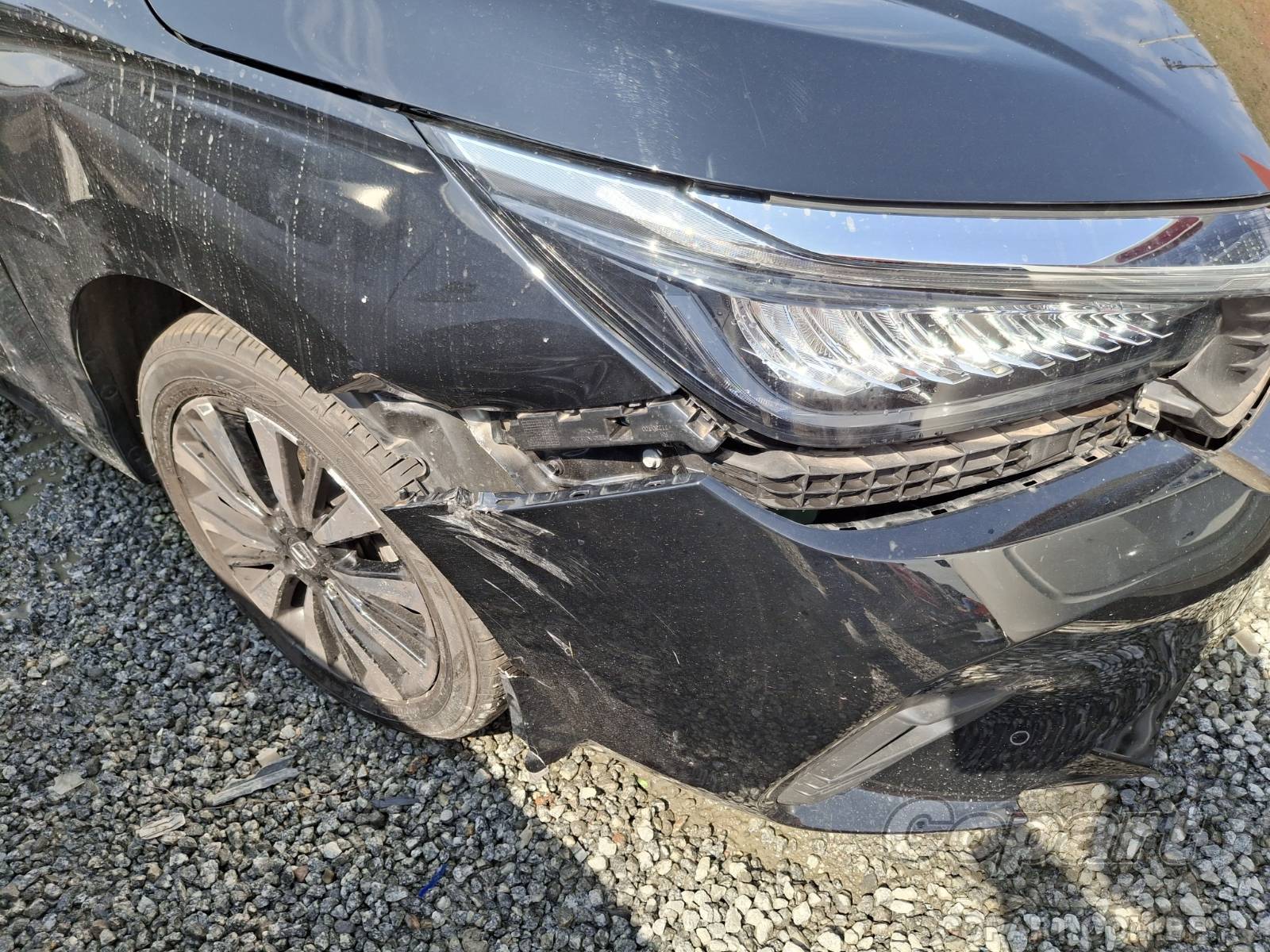 Foto 13 de 15: 2025 HONDA CITY