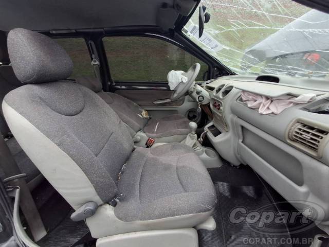 2002 RENAULT TWINGO 