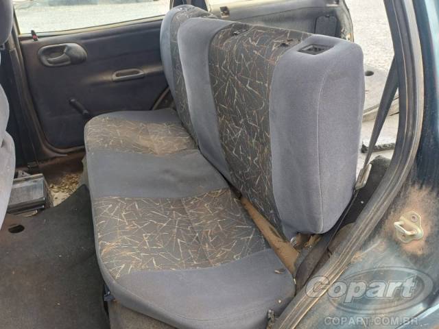 2001 CHEVROLET CORSA WAGON 