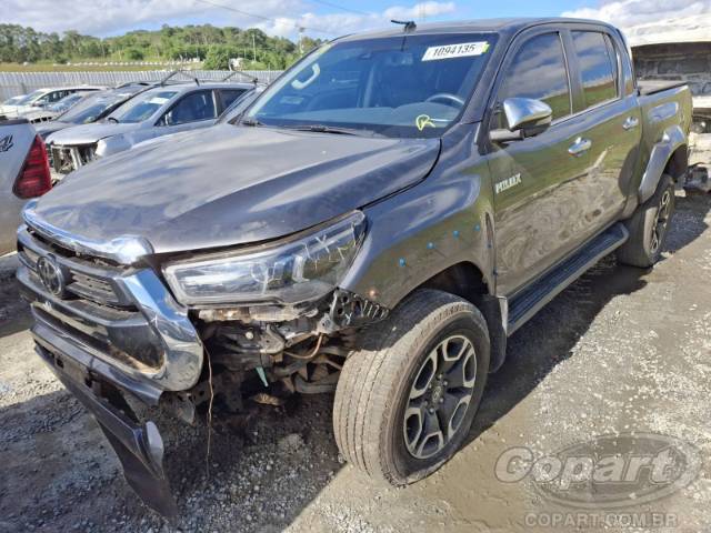 2024 TOYOTA HILUX CD 