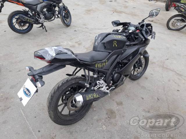 2026 YAMAHA YZF R15 