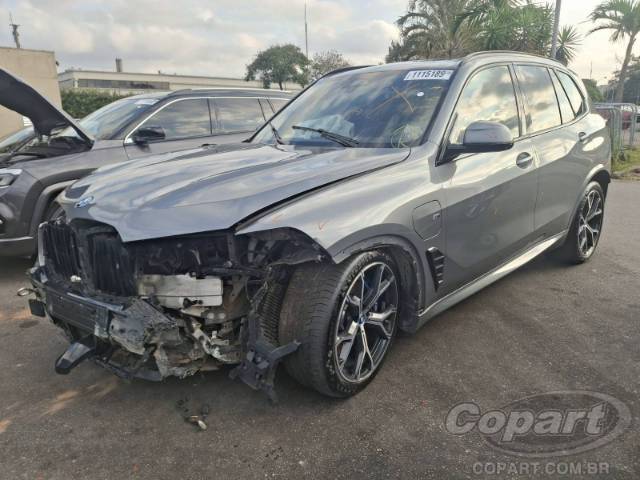 2025 BMW X5 