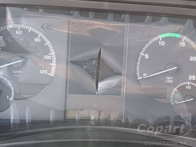 2025 MERCEDES-BENZ Arocs 