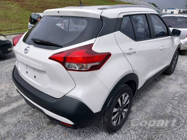 2019 NISSAN KICKS 