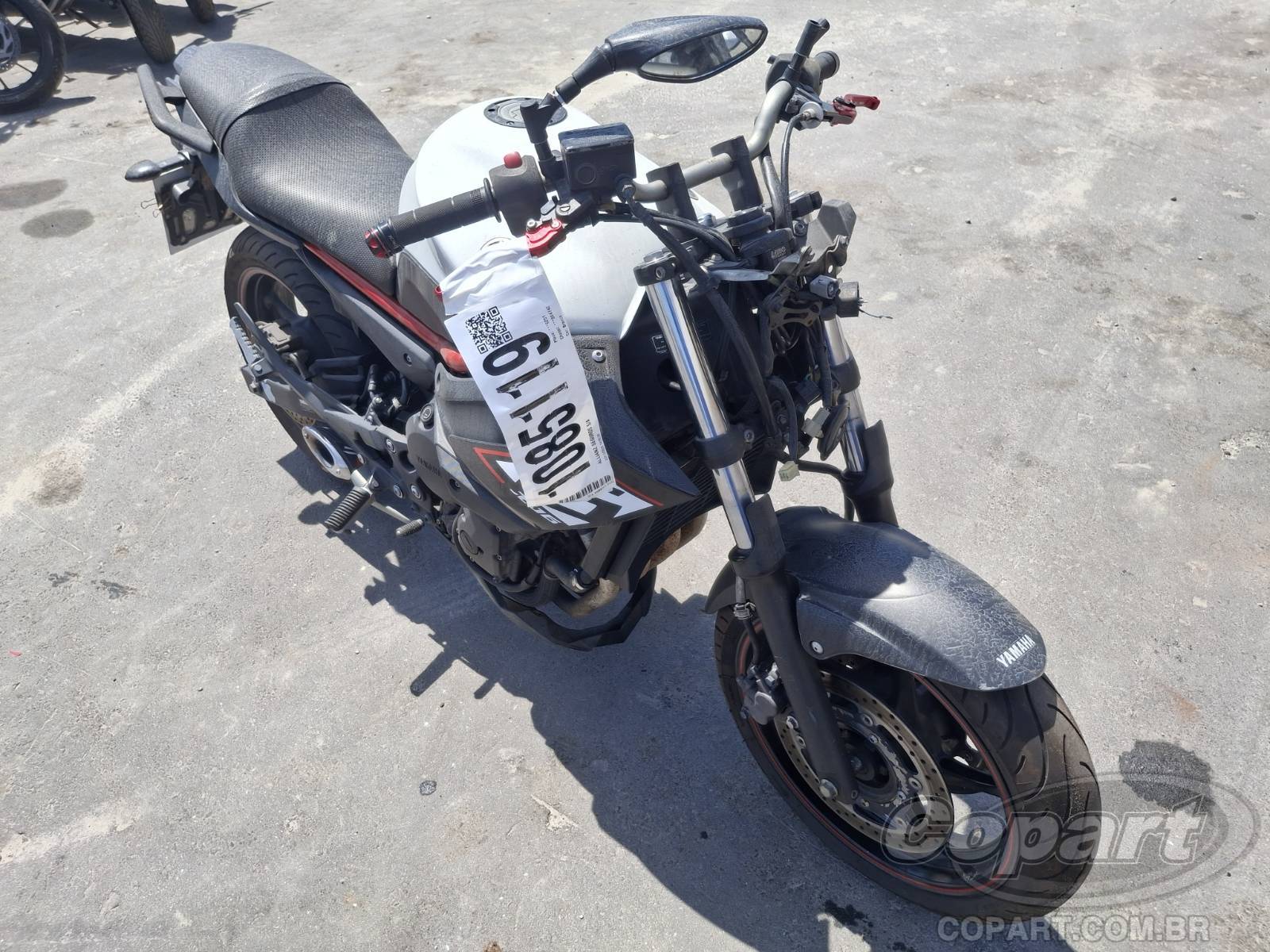 Veículo YAMAHA XJ6 Yamaha XJ6 2015 2015 em leilão