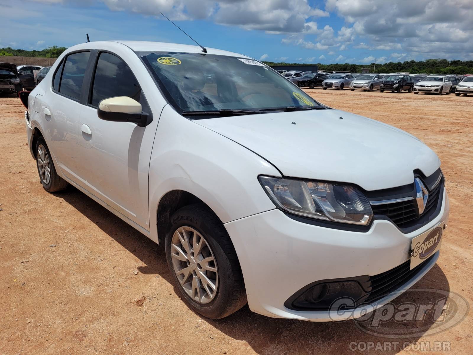 Veículo Renault Logan RENAULT LOGAN Expression 1.6 Hi-Power 2015 2015 em leilão