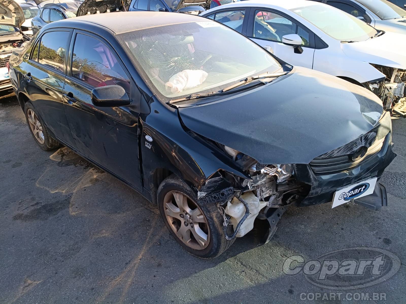 Toyota Corolla 2011 em leilão