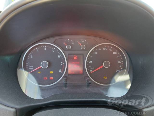 2014 VOLKSWAGEN VOYAGE 