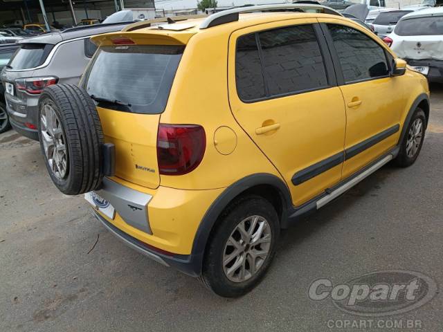 2013 VOLKSWAGEN FOX 